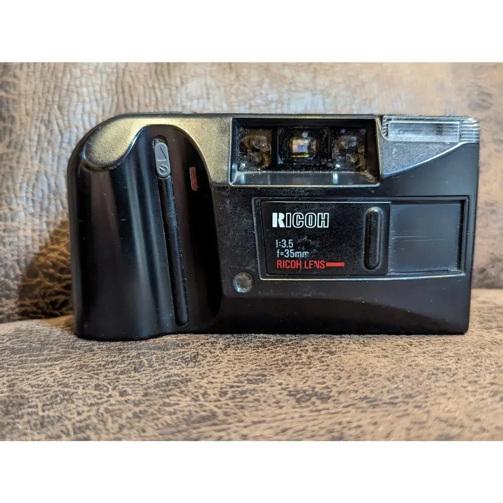 Ricoh AF-100D Film Point & Shoot 35mm Film Camera Auto Focus